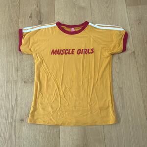 Omighty Tee Muscle Girls Size S Yellow Red